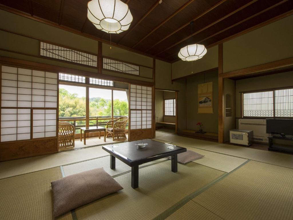 Hotel Nanzanso Izunokuni Room photo